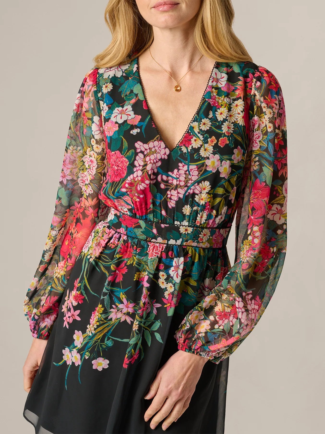 Long Sleeve Wildflower Print Short Dress In Black Multi