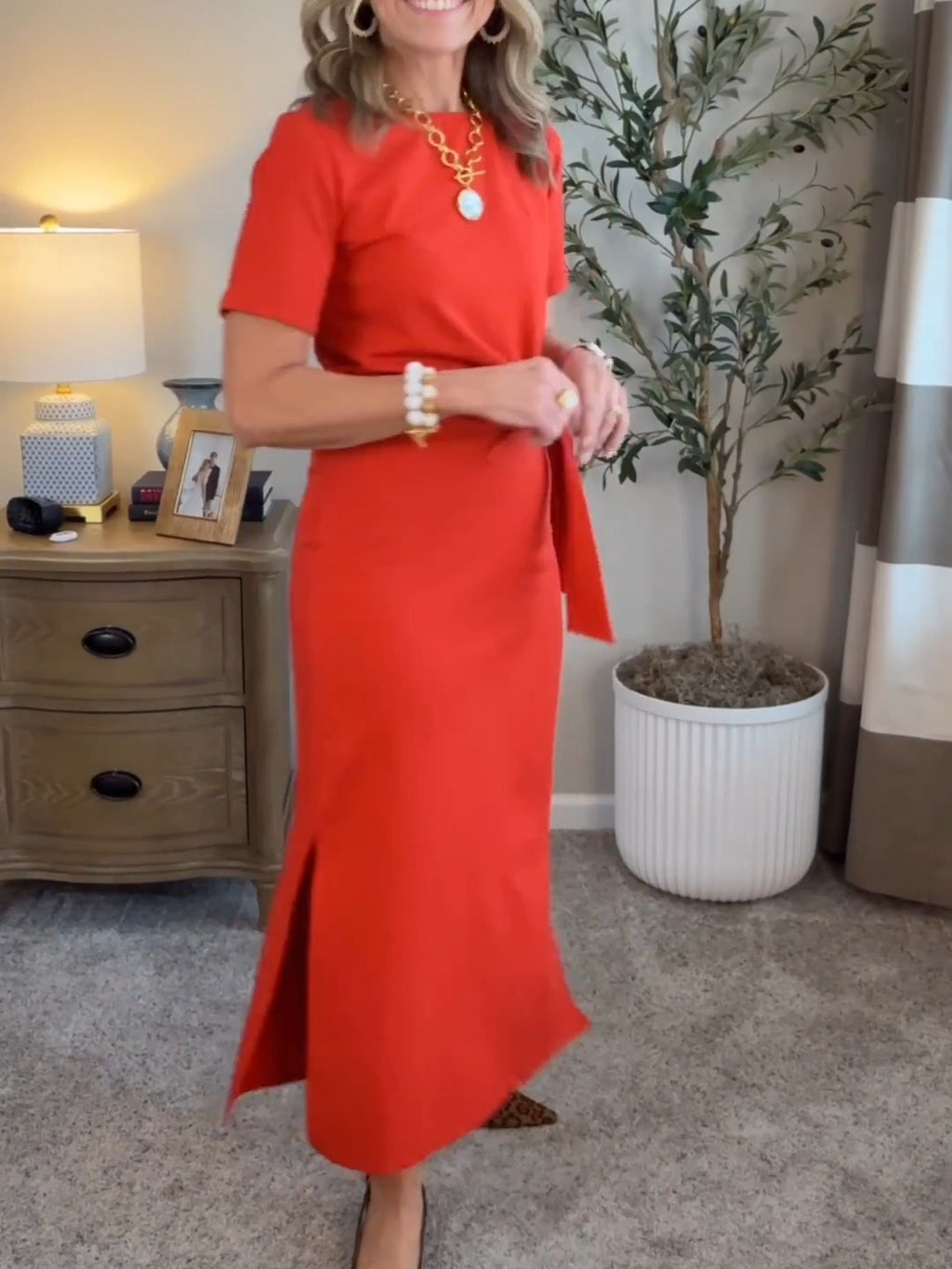Short Sleeve Knot-Waist Midi Dress