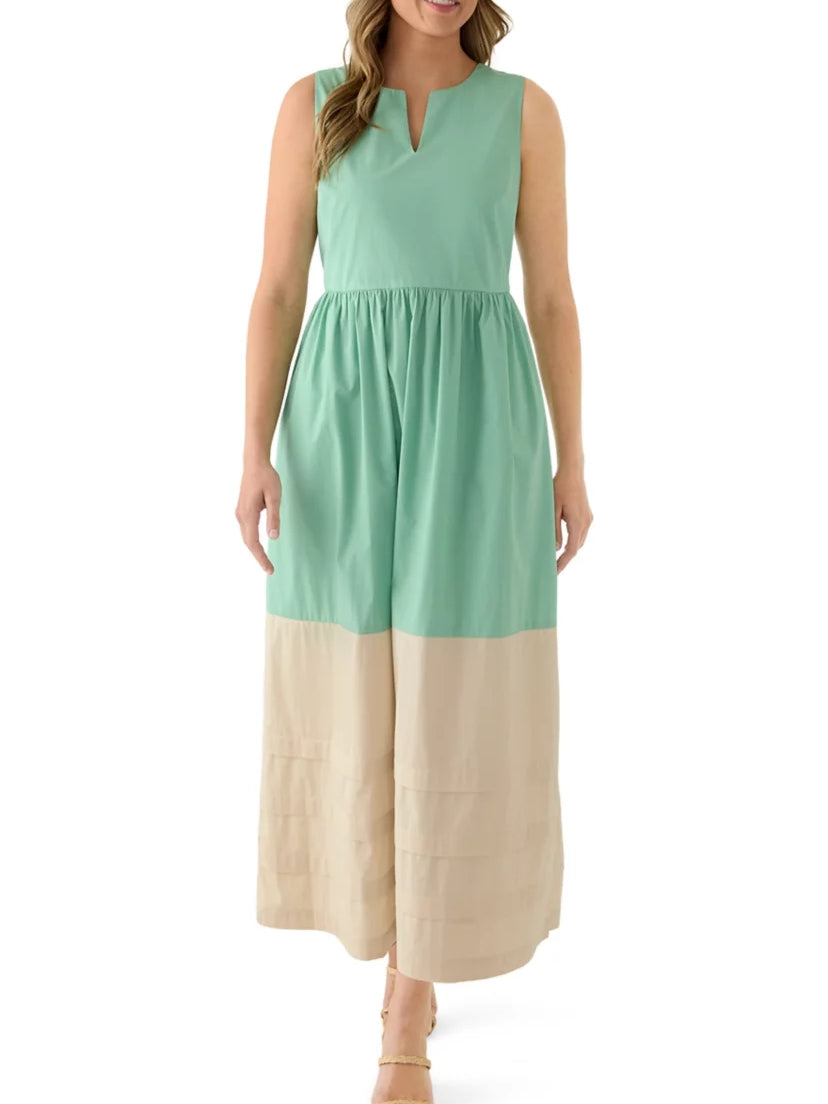 Women's Sleeveless Pleated Hem Midi Dress
