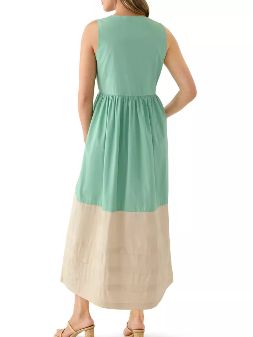 Women's Sleeveless Pleated Hem Midi Dress