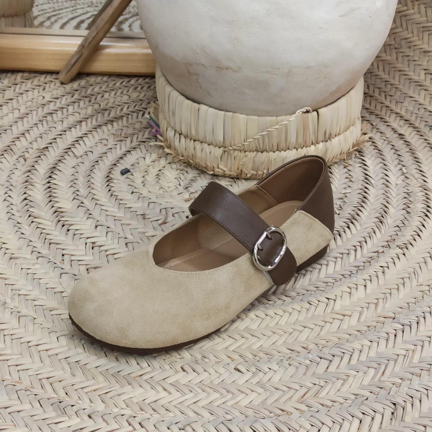 Retro Mary Jane Flats