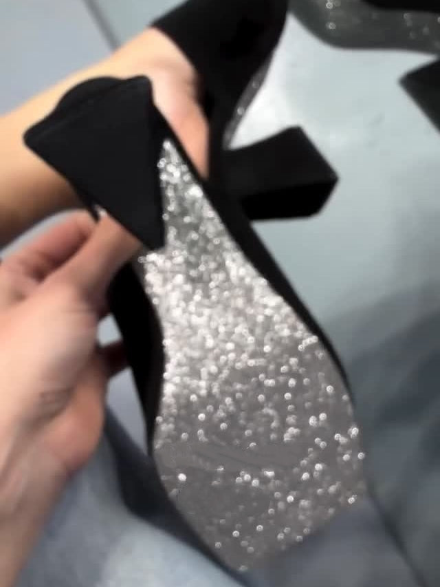 Sparkling Rhinestone Chunky Heeled Sandals
